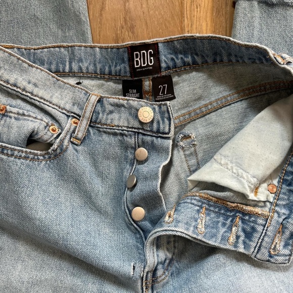 BOG Light Blue Distressed Jeans - Picture 2 of 3